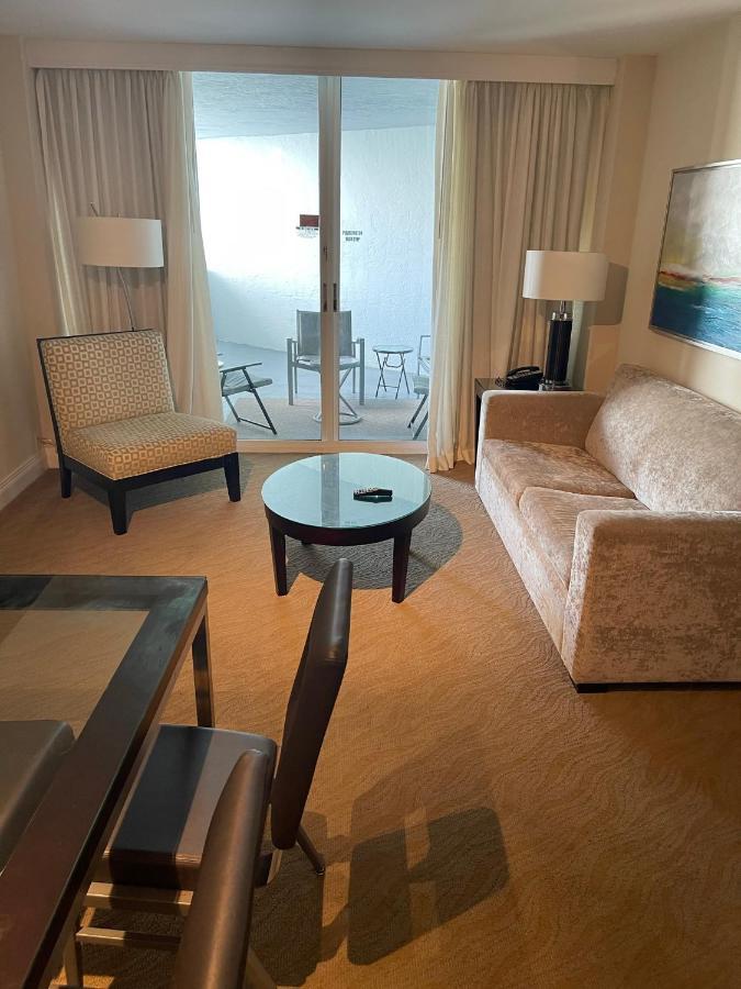 Galeryone Fll Intercostal Suite Fort Lauderdale Bagian luar foto